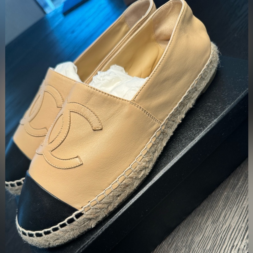 CHANEL espadrilles - Picture 2 of 9